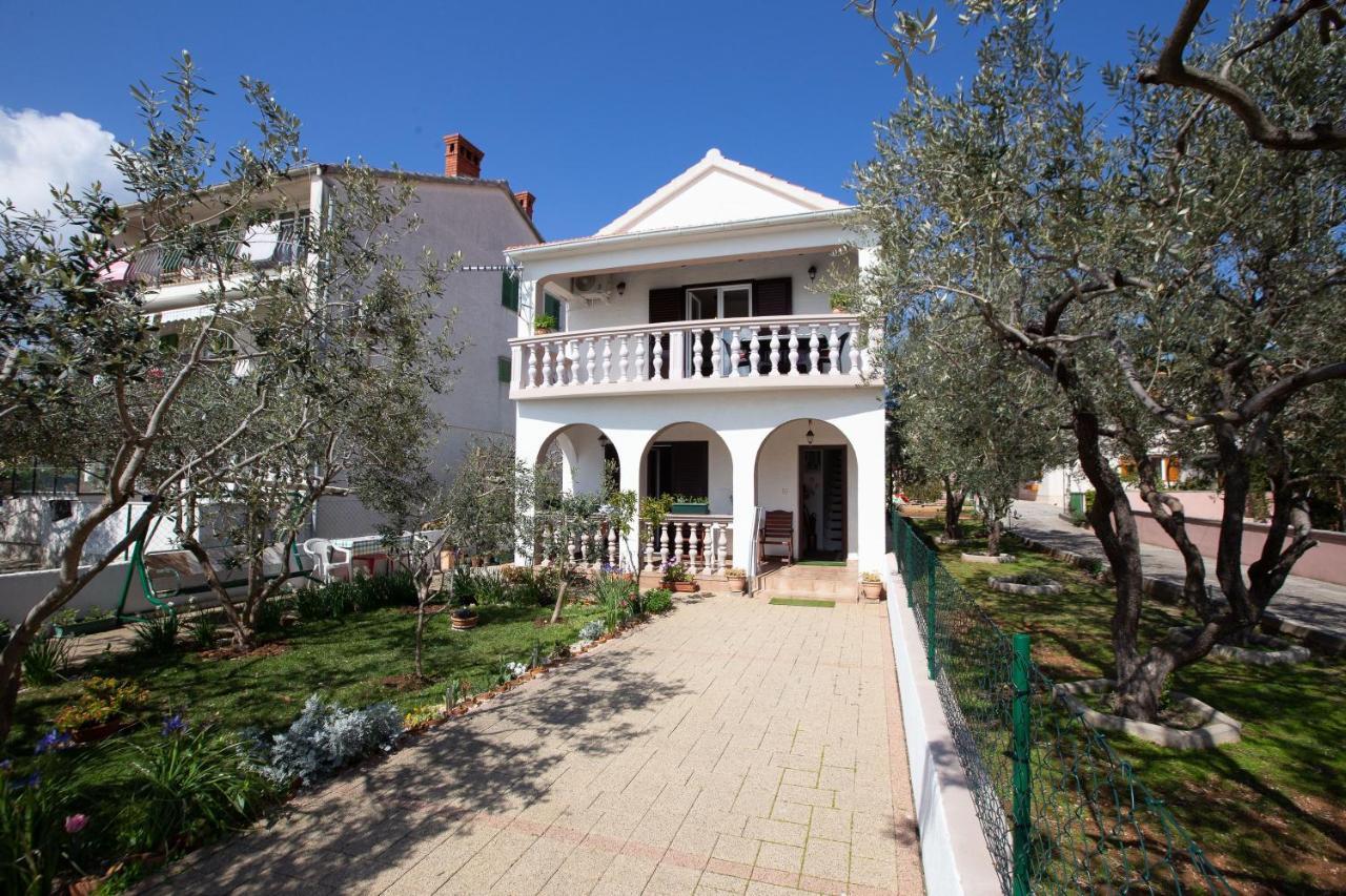 Mare-More Studio W Balcony And Beach Front And View Zadar Exterior photo
